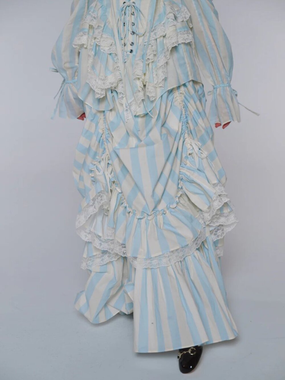 The Seaside Cure Theater Petticoat - M - NWT - Picture 2 of 3